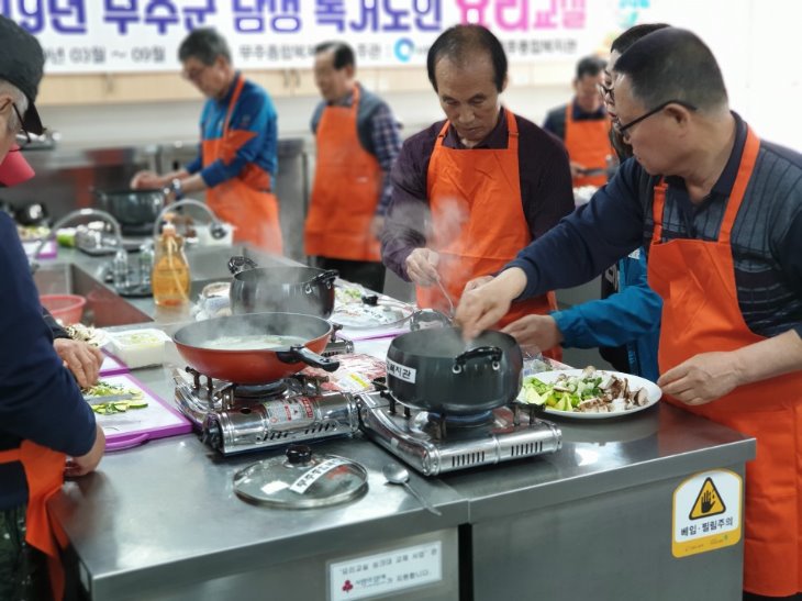 된장을 넣고선 잘 풀어주셔야 해요